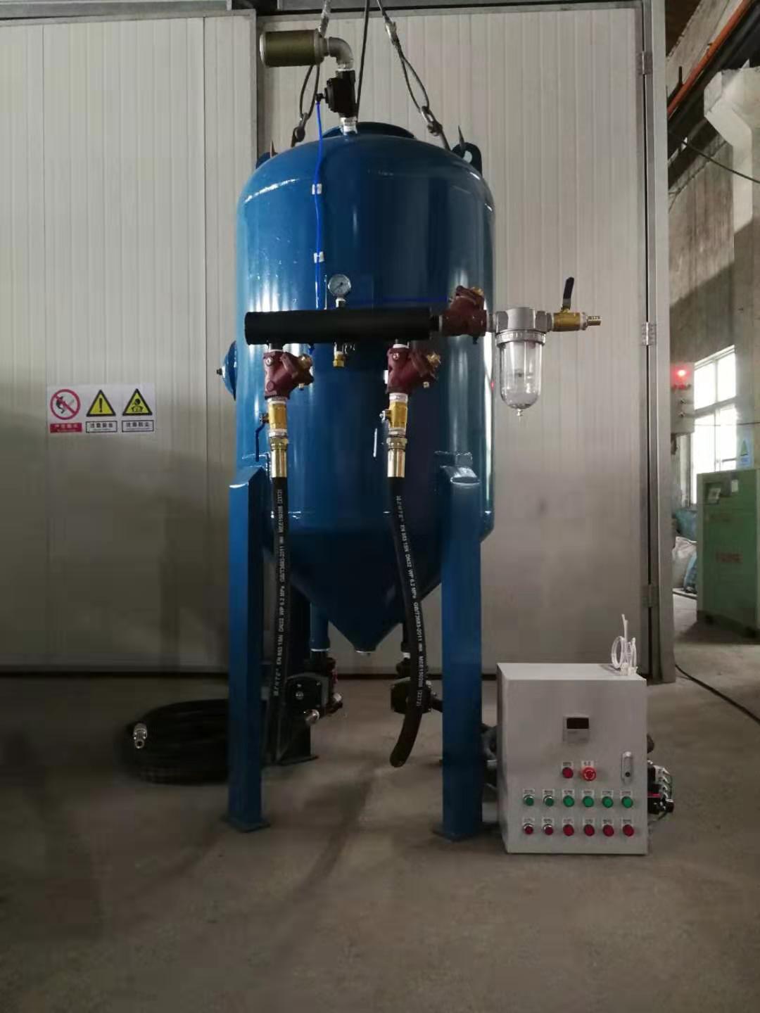 3開(kāi)放式噴砂機(jī)